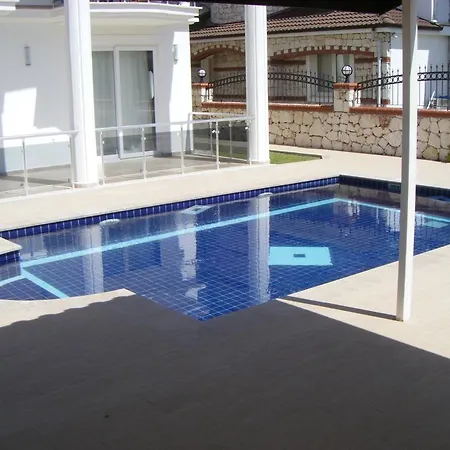 Villa Moon